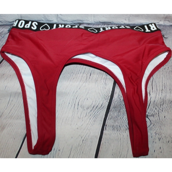 NEW ♡ Sport Tape Logo Padded Sports Bra - Picture 5 of 13